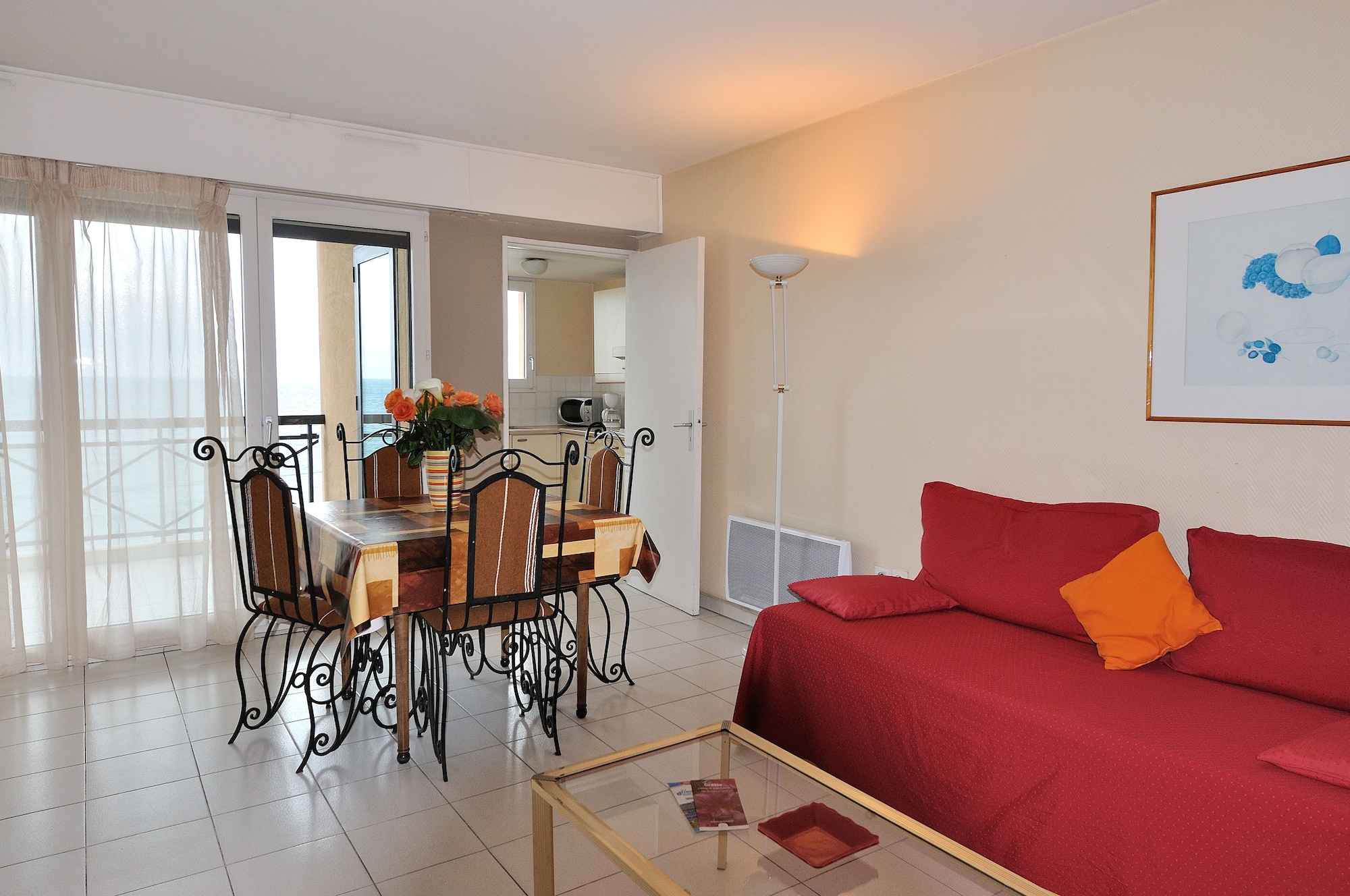 带阳台的海景一卧室公寓