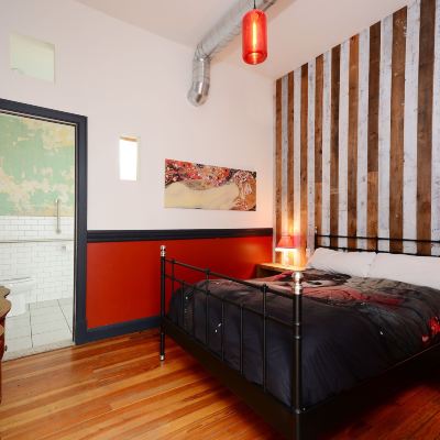 Deluxe Queen Room Hostel Fish Promo Code