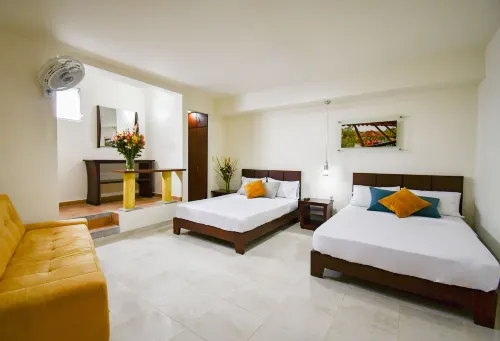 Hotel Mónaco Armenia