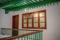 Hostal 66