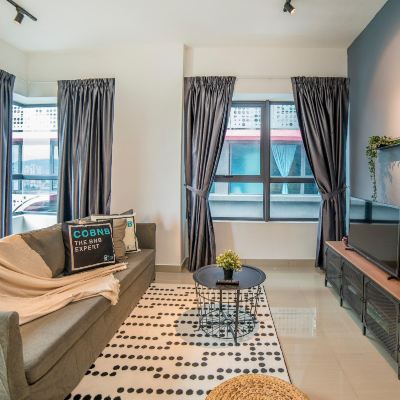 Three-Bedroom Suite Arte Plus by Cobnb Promo Code