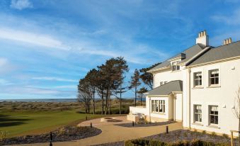 Dunluce Lodge - Small Luxury Hotels of the World - Housity