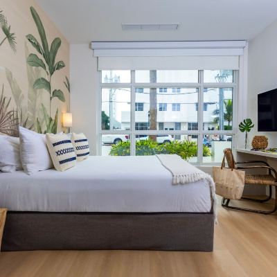 Standard Room, 1 Queen Bed, Accessible, Ground Floor Casa Ocean Promo Code