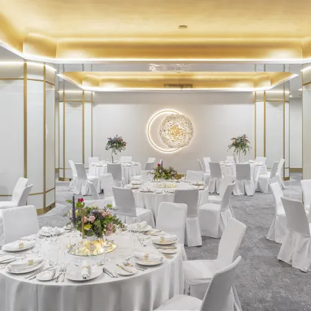 InterContinental Hotels SOFIA by IHG