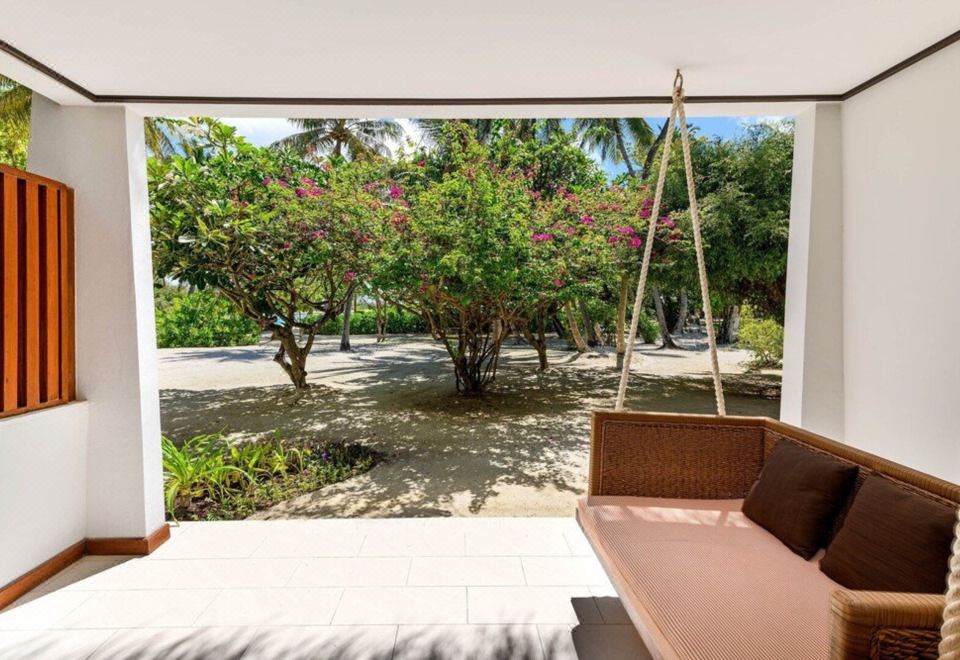Sheraton Maldives Full Moon Resort & SpaDeluxe King Room Island View