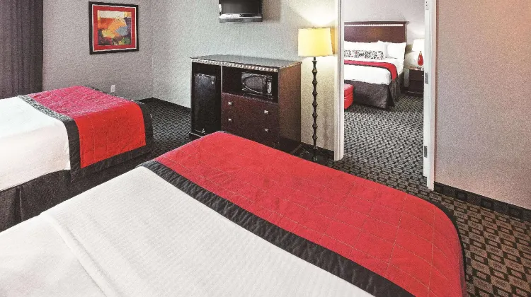 ラ キンタ イン & スイーツ ディケーター 部屋