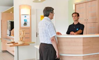 ibis budget Versailles - Trappes - Housity