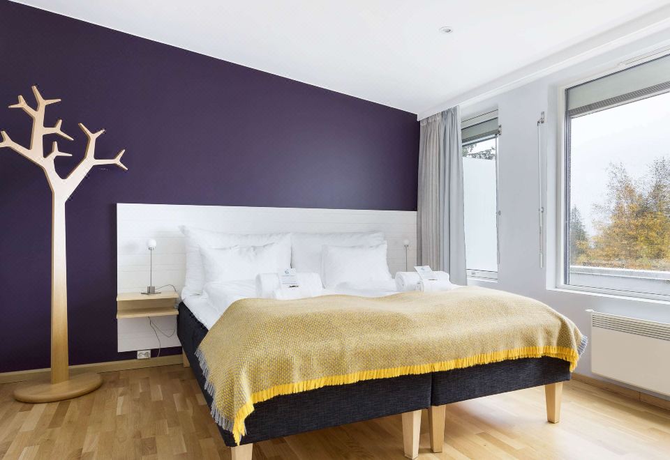 1張特大床， 無煙， 初級套房， 工作桌， 高速無線網絡， 吹風機