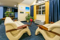 Days Inn & Suites by Wyndham Pryor