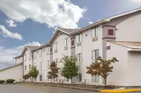 Super 8 by Wyndham Summersville/New River National Park