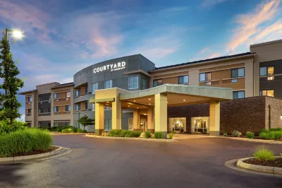 Courtyard Mankato Hotels in 