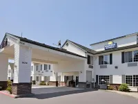 Days Inn & Suites by Wyndham Gresham Hotels in Gresham