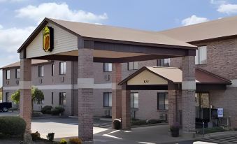 Super 8 by Wyndham Farmington