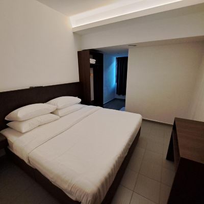 Bilik Deluxe dengan Satu Katil Kupon Hotel Al Abraar