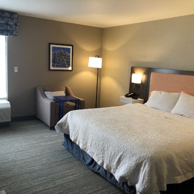Mobility Accessible King Room with Roll in Shower Hampton Inn El Dorado Promo Code