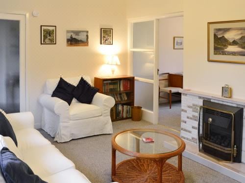Whitegates Two-Bedroom Holiday Home
