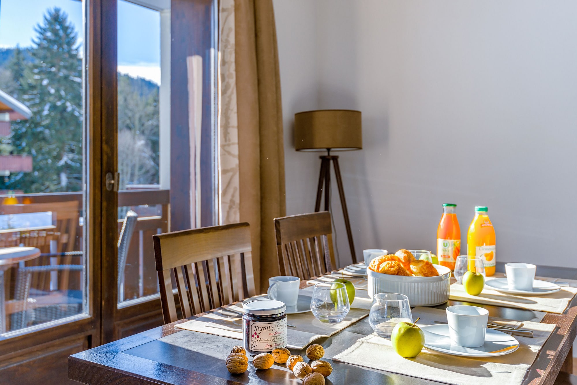 一卧室小屋或复式房，可住六人