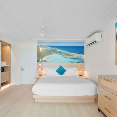 Romantic Room, 1 King Bed, Kitchenette, Oceanfront Peace and Plenty Resort Promo Code