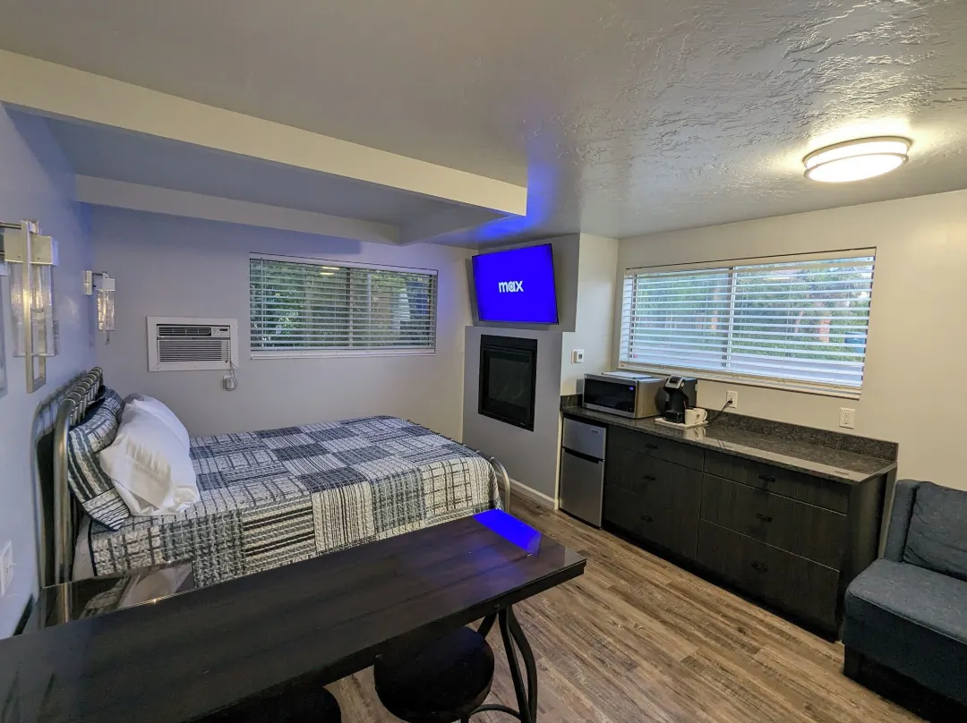 Majestic Rockies Motel - Sandy, UT