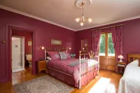 Tairoa Lodge Hotels in 