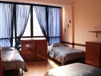 Hostel Canoa Hotele w: 
