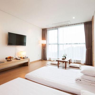 마운틴 뷰 룸 유어스 호텔 쿠폰