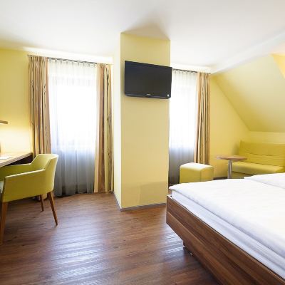 Business Double Room Hotel Meyer Promo Code