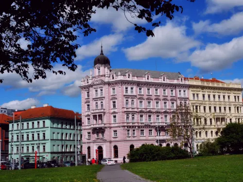Hotel Opera