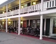 Briarwood Motor Inn Hoteles en 