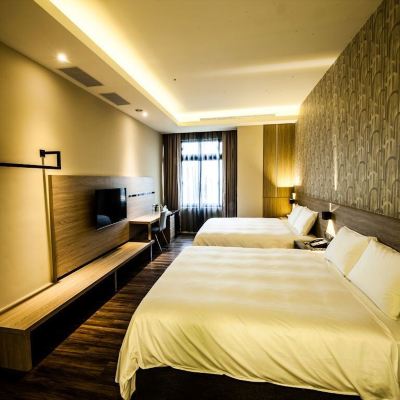 典雅四人房 臺中宇春商旅優惠