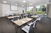 Best Western Premier CHC Airport