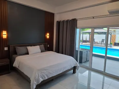 Anira Hotel & Suites Hôtels à : 