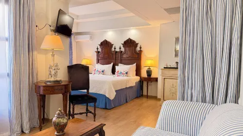 Le Convivial Luxury Suites & Spa