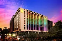 Regal Kowloon Hotel Hotele w: 