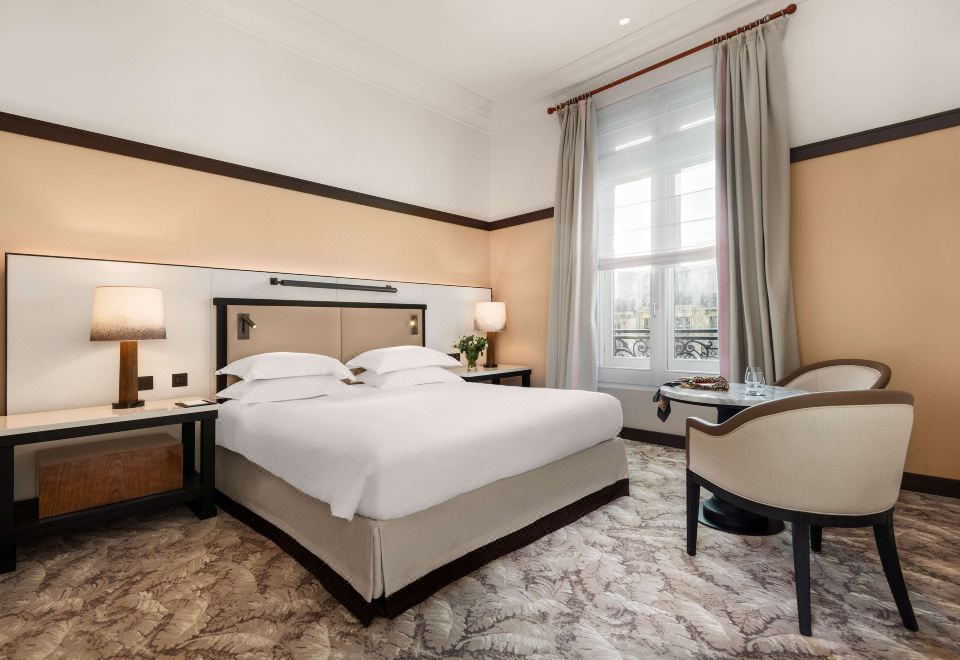 Hyatt Paris MadeleineDeluxe King Room With View