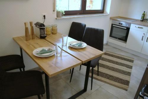 Studio-Apartment Mit Garten, Parkplatz & Küche One-Bedroom Apartment