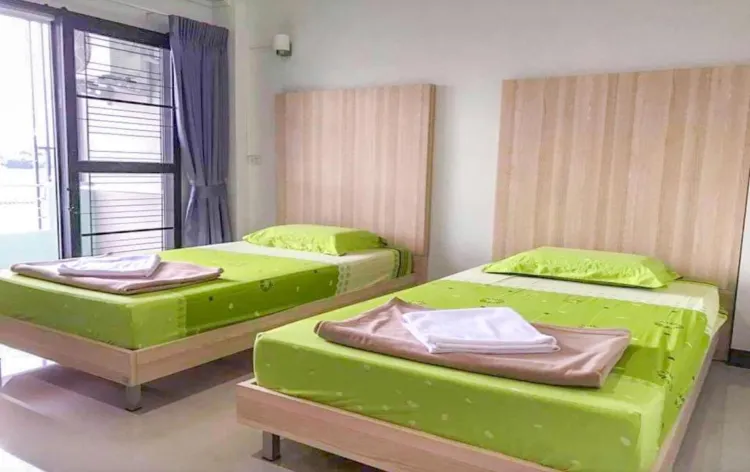 ห้องสแตนดาร์ด เตียงใหญ่ 1 เตียง