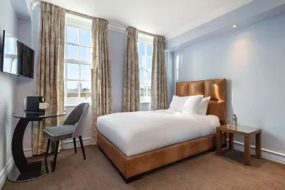 Stay in bond street, London – Updated 2023 Prices