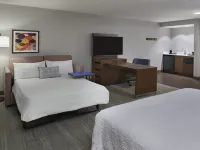 Hampton Inn & Suites by Hilton Montreal-Dorval Hotels in Dorval