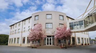 The Villa Rose Hotel & V-Spa Ξενοδοχεία στην πόλη 