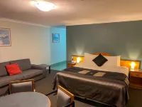 Heritage Resort Shark Bay Hotels in Denham