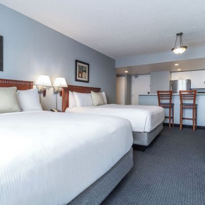 Suite With 2 Queen Beds And Kitchen Hotel Saint-Laurent Montreal Promo Code