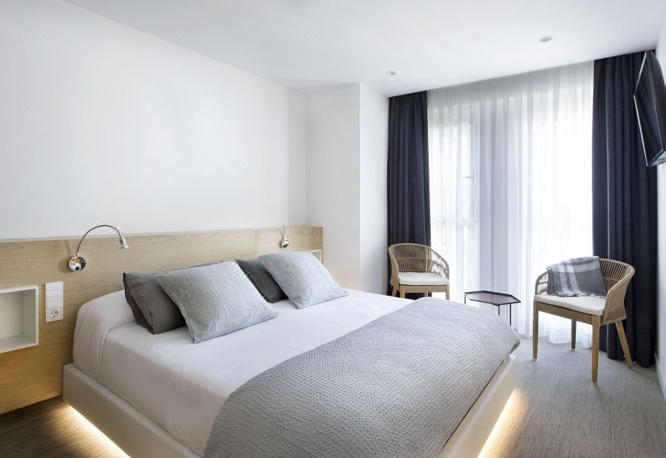 带海景的双人房