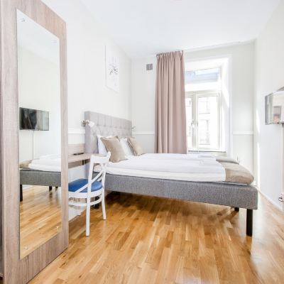 Standard Double Room Hotell Göta Avenyn Promo Code