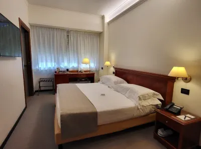 호텔 플라자 페스카라  호텔