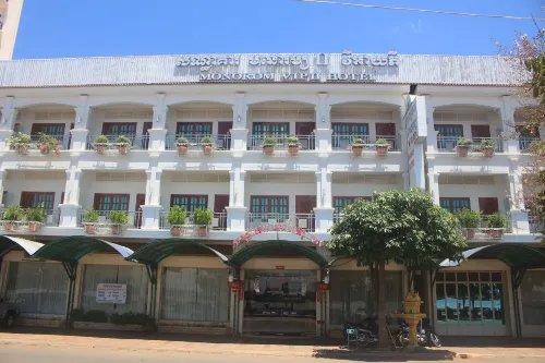 Monorom 2 VIP Hotel
