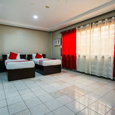 Deluxe Twin Room OYO 192 Tcc Condo-hostel Promo Code