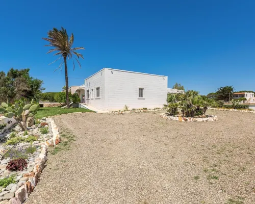 2444 Villa Mirante by Perle di Puglia Hotels in Maruggio