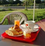 FastHotel Montmarault - Auberge du Grand Champ
