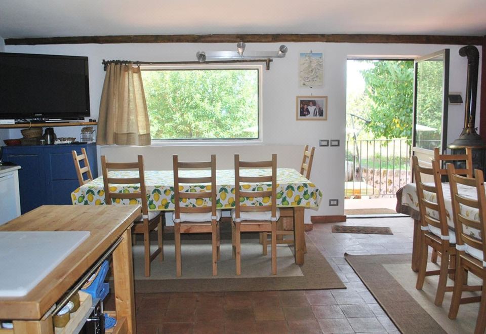 双人或双床房享有园景